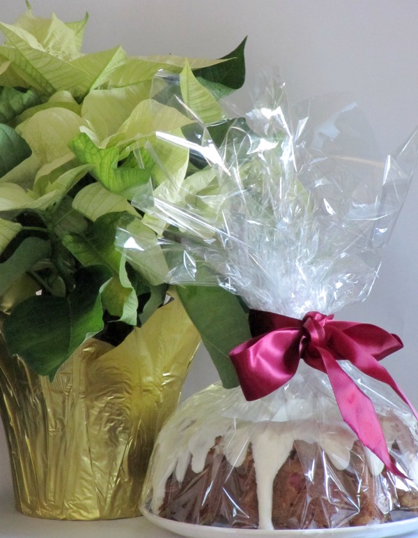 Dorie Greenspan holiday-bundy-cake-gift