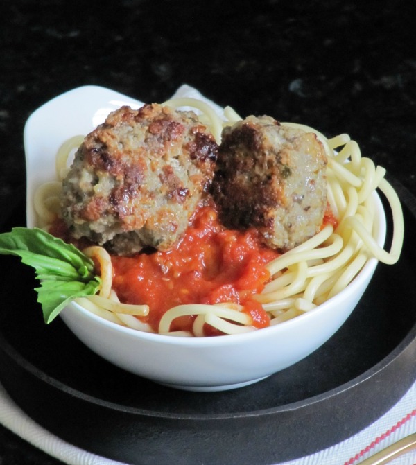 Friday Favorites from How Sweet Eats, Simply Whisked, What’s Gabby Cooking, Tatler, Advanced Style and more