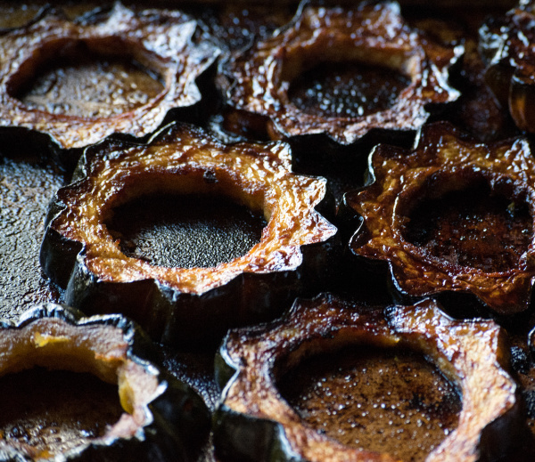 roasted acorn squash