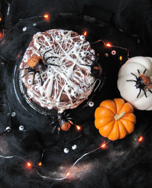 Marshmallow Spiderweb Chocolate Cake for Halloween