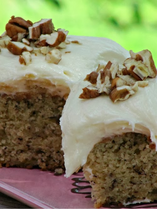 Banana cake with cream cheese frosting 