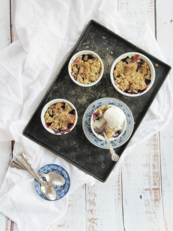 Peach and Blueberry Crisp