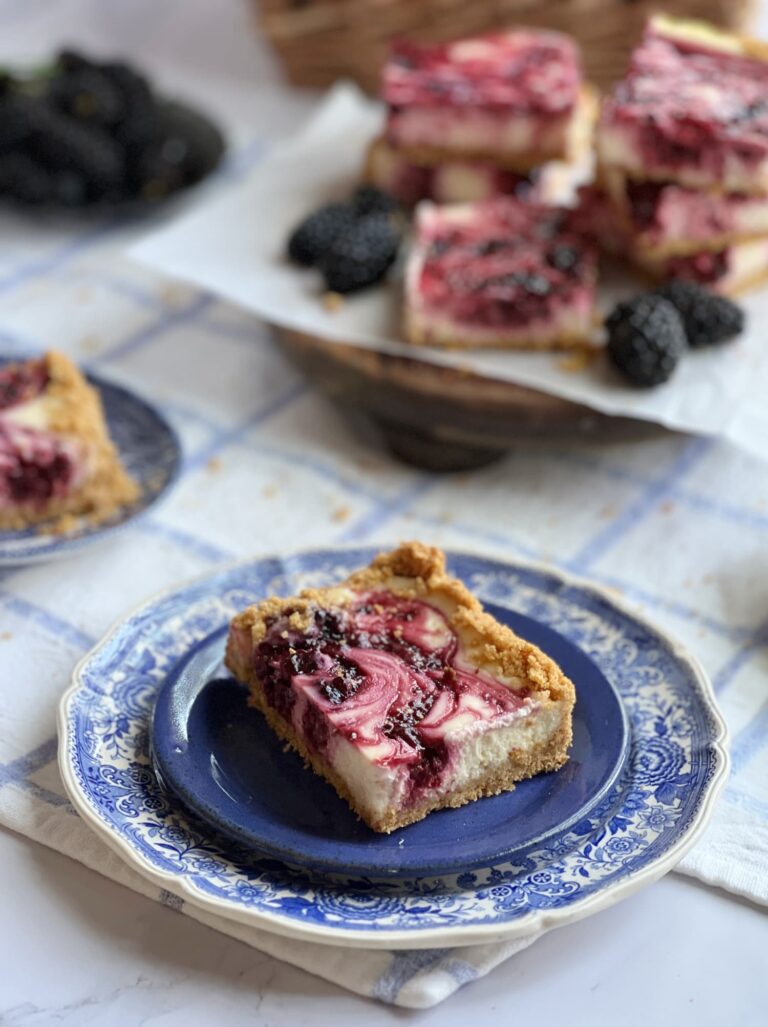 Blackberry Cheesecake Bars