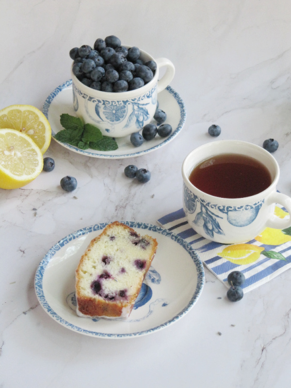 BLUEBERRY LEMON LAVENDER BREAD with two cups of blueberries and a cup of tea