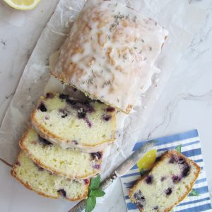 BLUEBERRY LEMON LAVENDER BREAD with two cups of blueberries and lemon slices