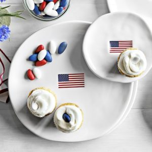 American flag dinnerware