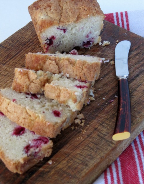 cranberry-breakfast cake