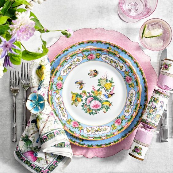 Spring Table Setting. 