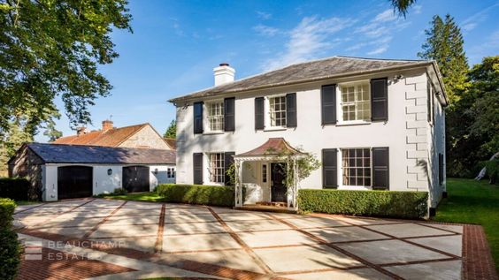 Turville Grange guest house. 