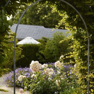 Southrop Manor gardens