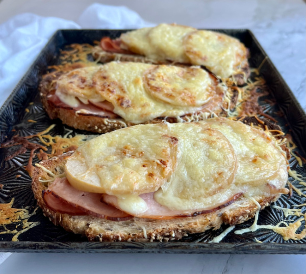 Ham, Gruyere Cheese and. Apple Tartine