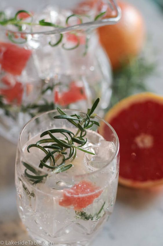 GRAPEFRUIT ROSEMARY TONIC