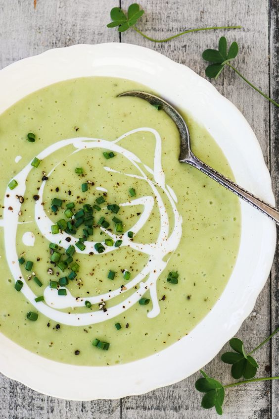Traditional Irish Leek and Potato Soup