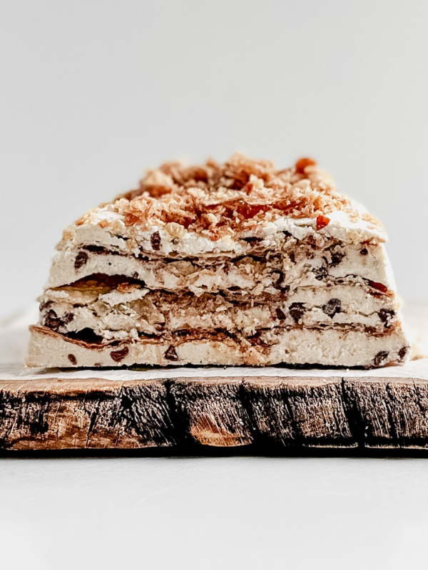 cannoli-icebox-cake-on a wood plank. 