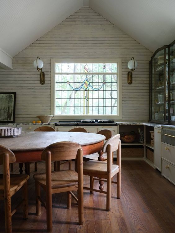 Round the Round House Rental in Round Top Texas.