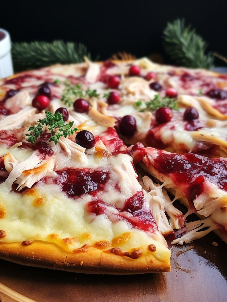 Thanksgiving leftovers pizza
