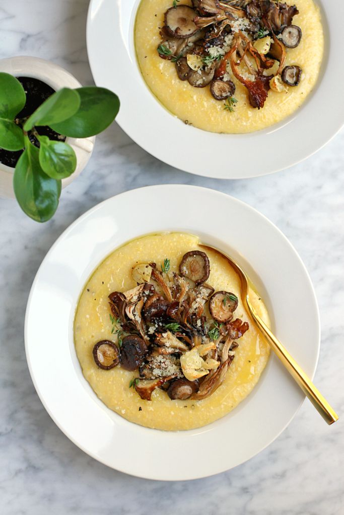 Oven polenta with mushroom. 