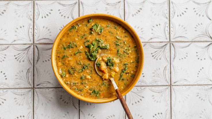 Small batch kale and white bean soup. 