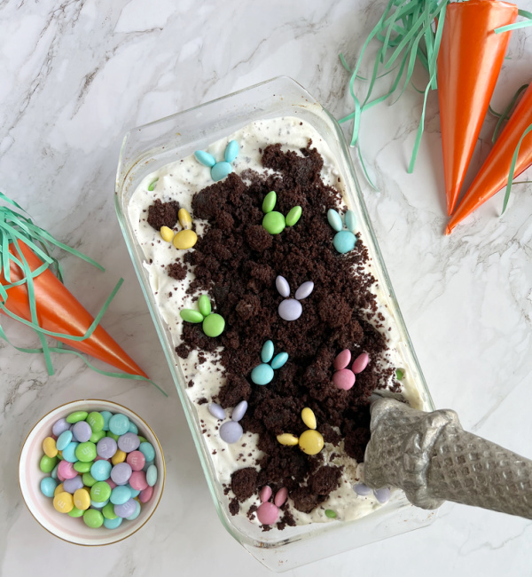 No Churn Easter M&M Ice Cream and orange carrots
