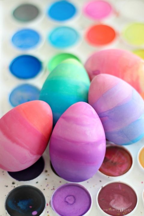 Watercolor ombre eggs. 