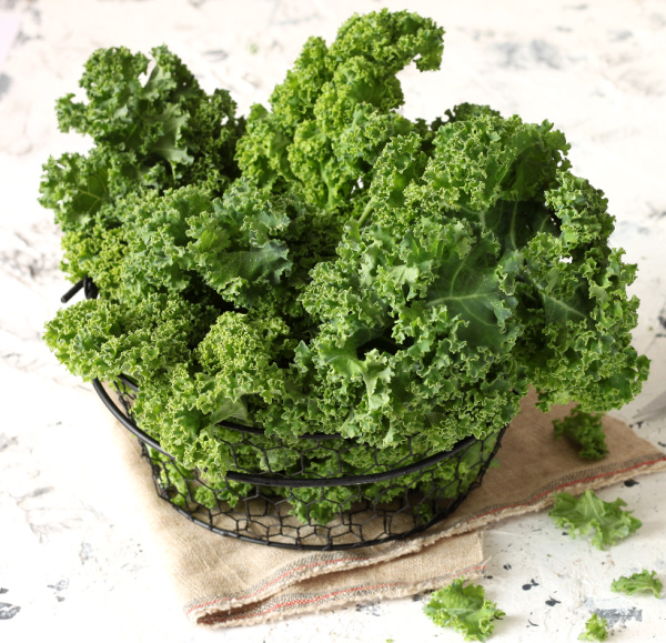 fall-fruits-and-vegetables, leafy kale.