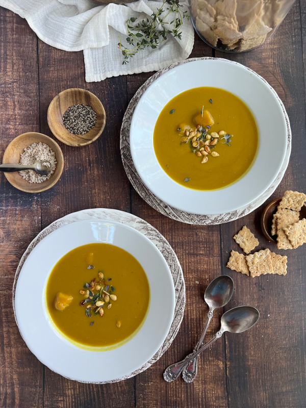 roasted butternut squash soup with crackers.
