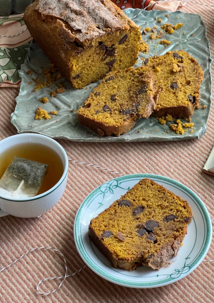 chocolate chunk pumpkin bread