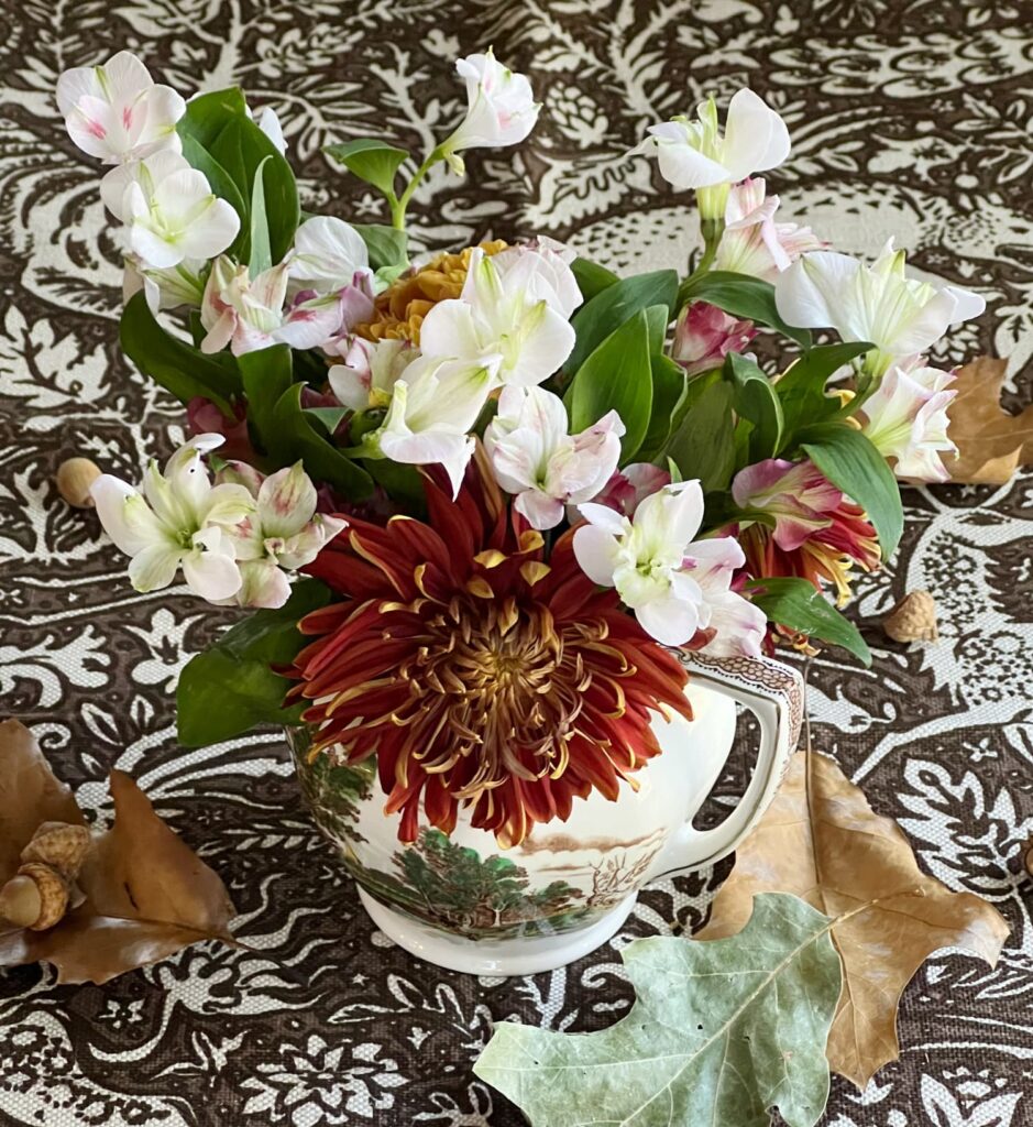 Friday Favorites — fall recipes, books, and weekend links at Pinecones and Acorns