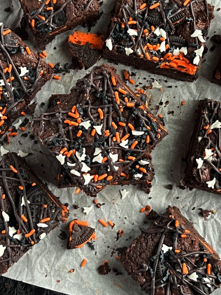 dark chocolate drizzled over Halloween Oreo brownies
